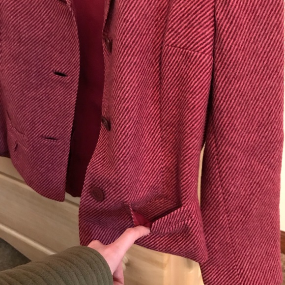 Vintage blazer. Custom made in USA. Fits size 4-6. - Picture 2 of 4